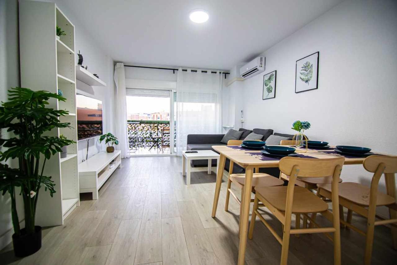 Apartamento Heroes De Sostoa Málaga Esterno foto