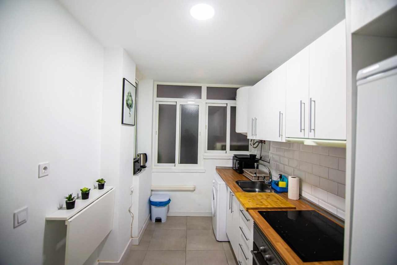 Apartamento Heroes De Sostoa Málaga Esterno foto