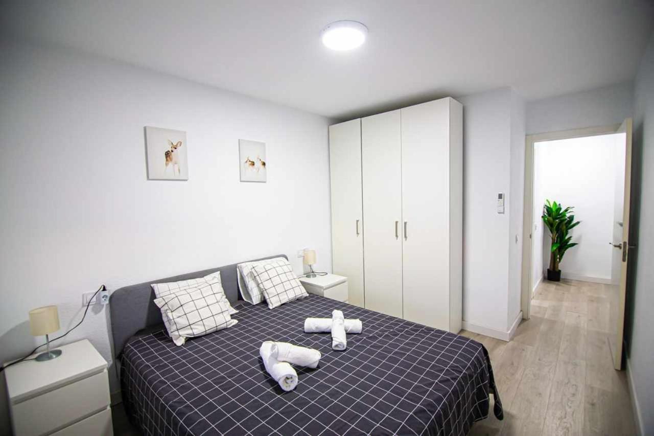 Apartamento Heroes De Sostoa Málaga Esterno foto