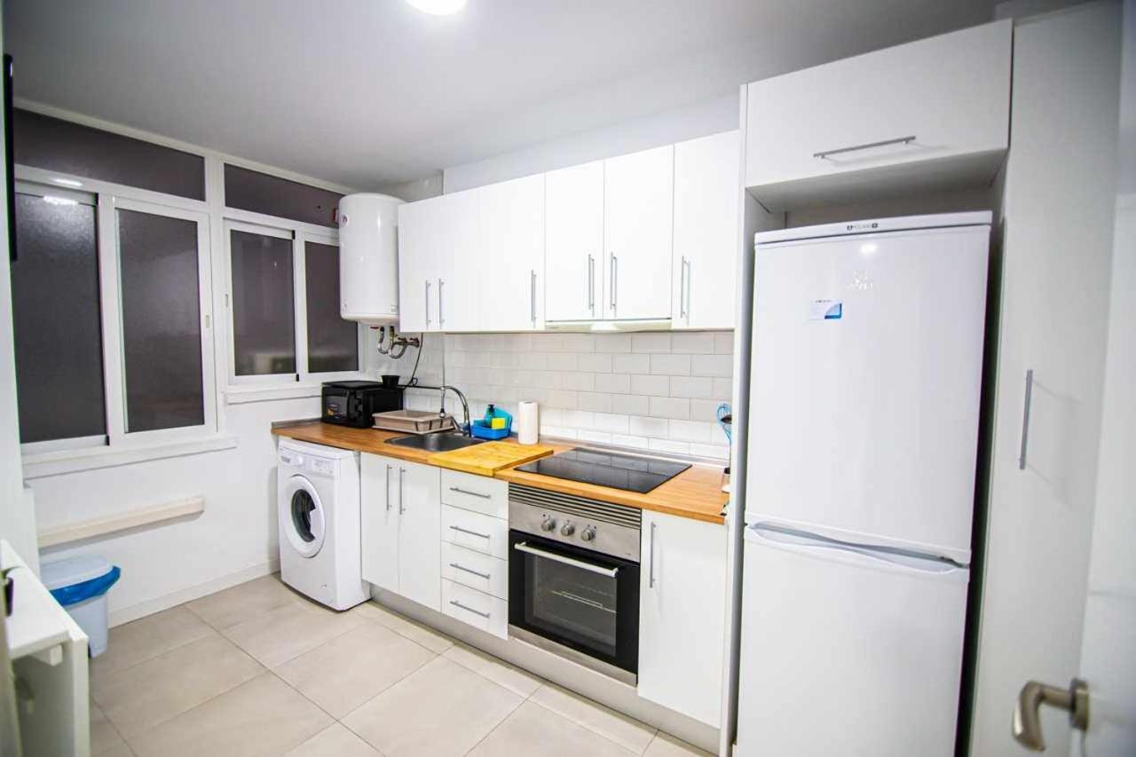 Apartamento Heroes De Sostoa Málaga Esterno foto